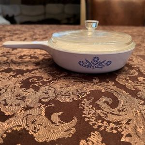 Vintage Corningware Skillet Pan With Lid-GREAT SHAPE